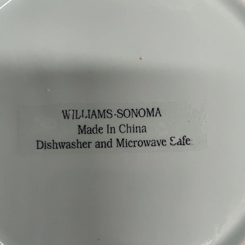 Williams Sonoma Ribbed Ceramic Bowl